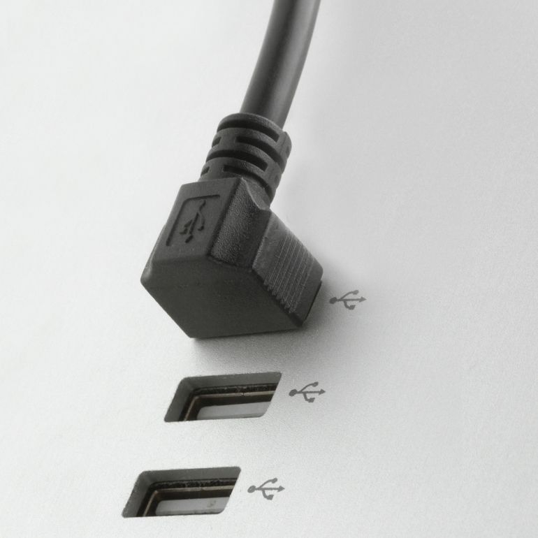 Kurzes USB-Kabel mit abgewinkeltem A-Stecker 90° NACH OBEN 40cm